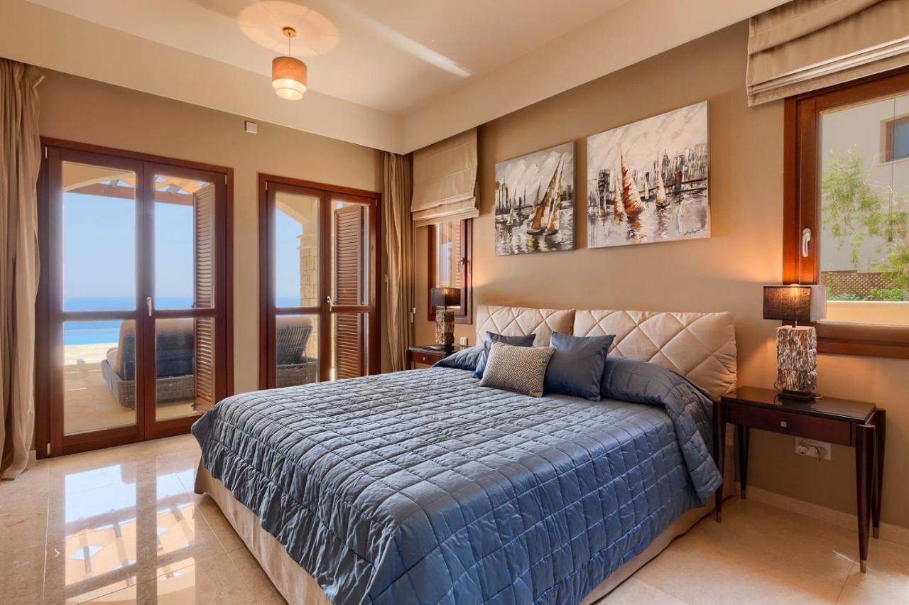 Aphrodite Hills Holiday Residences The Mythos Collection Villas 5 Bedroom Mythos Collection Villa - Av06 Villa